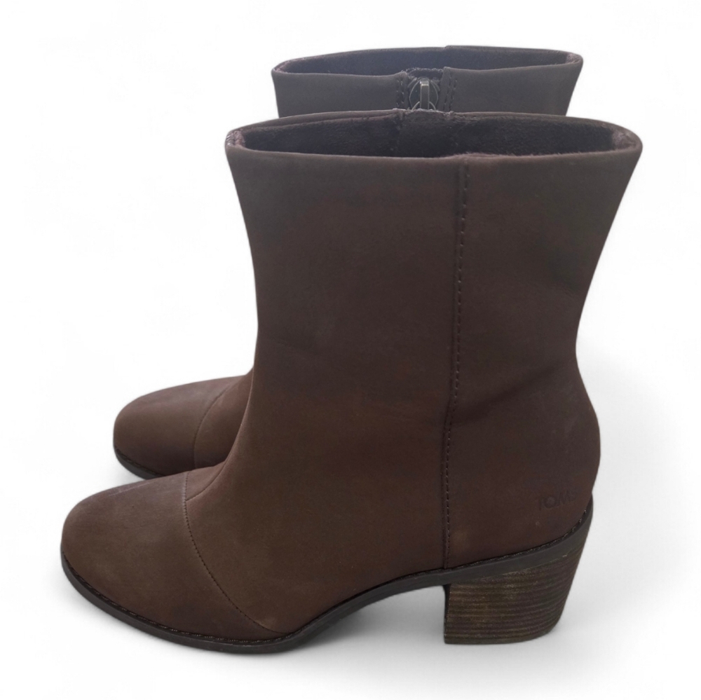 🎉 3/$60 Toms Brown Vegan Suede Heeled Booties Size 7.5 - Picture 4 of 10